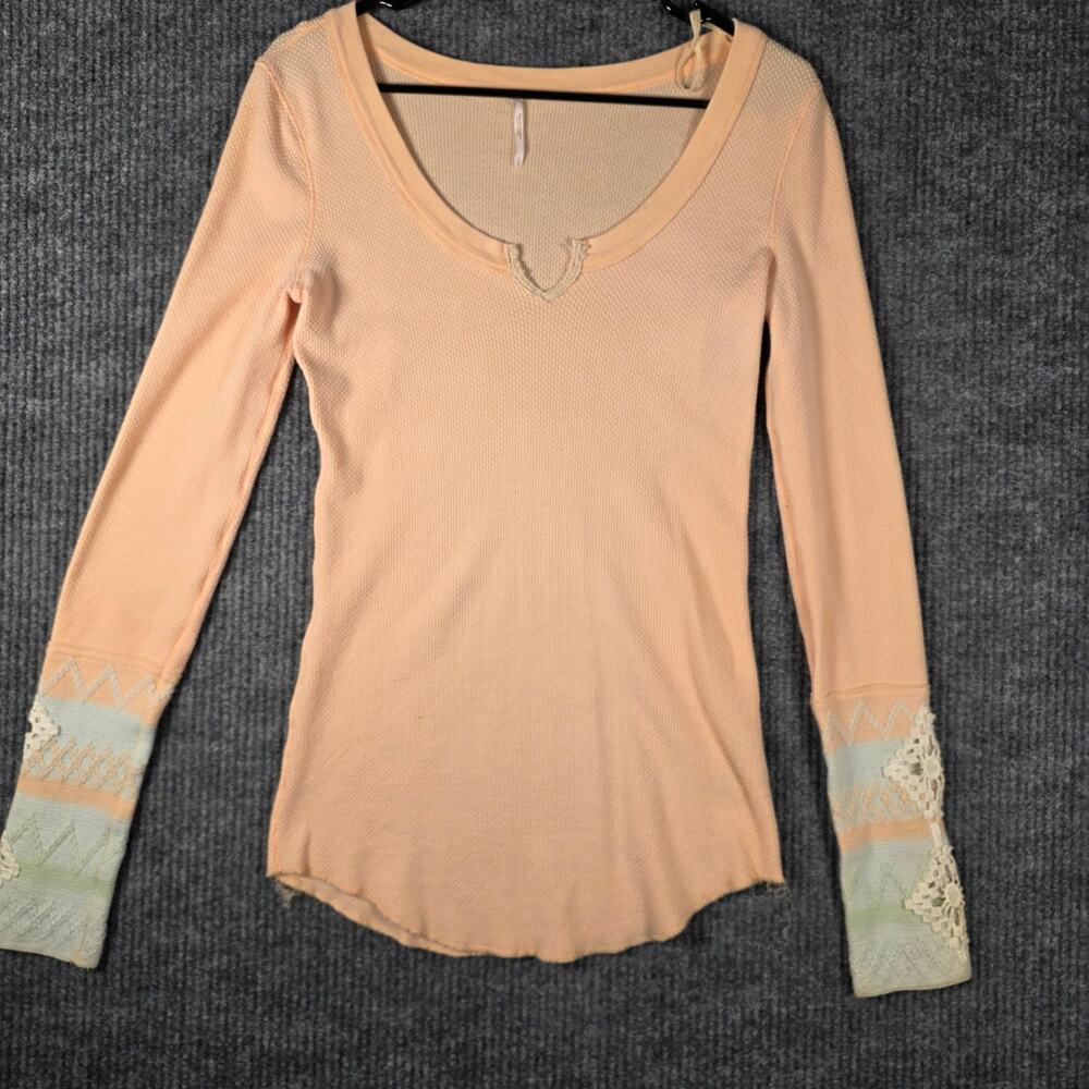 Free People We The Free Thermal Top L Peach Crochet Sleeve Boho